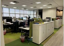 Jalan Buroh Warehouse Complex (D22), Office #462644311
